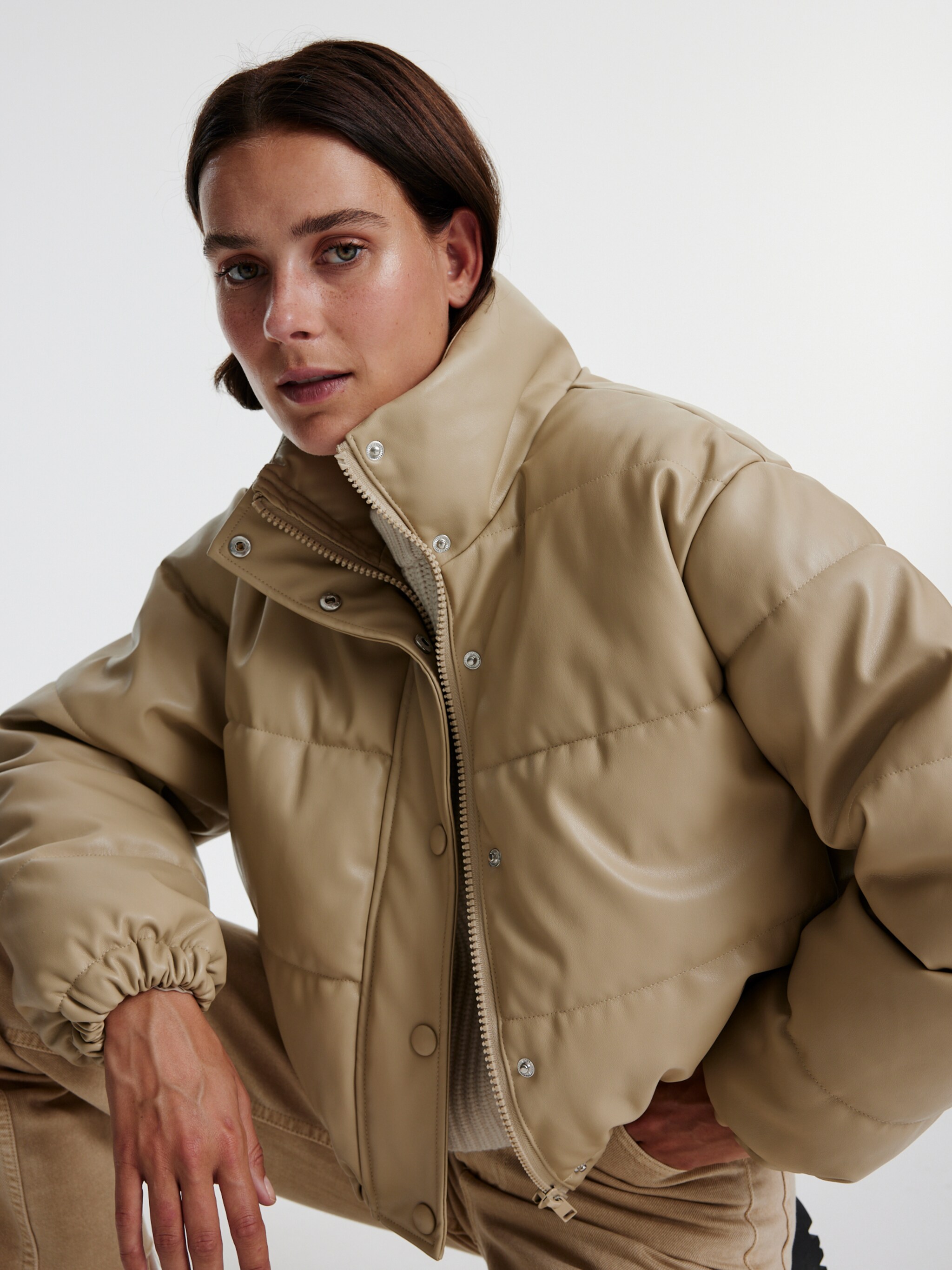 EDITED Producten Tussenjas 'Nikolina' Beige