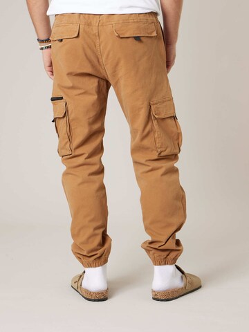 Regular Pantalon Deeluxe en beige