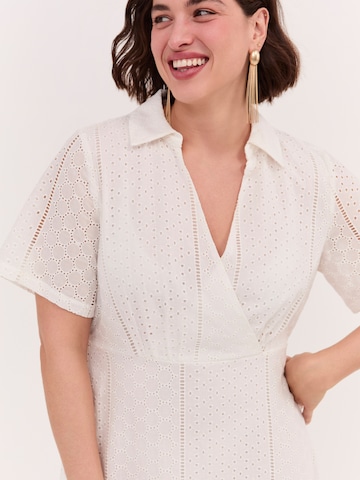 Abito di Fiorella Rubino in bianco