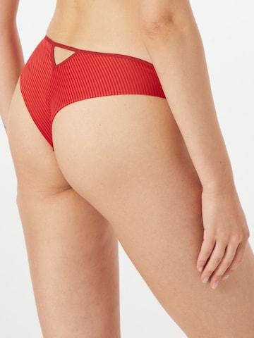 PASSIONATA Thong 'LI UN' in Red