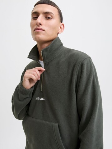 JACK & JONES Sweatshirt i grøn