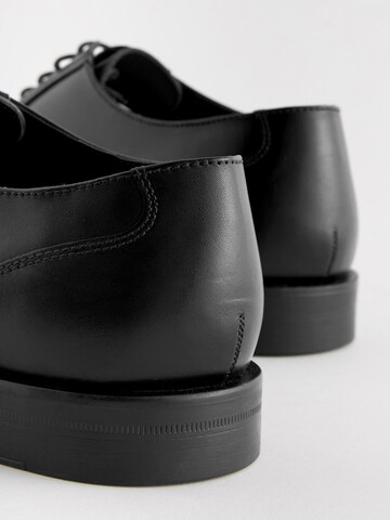 Next - Zapatos con cordón en negro