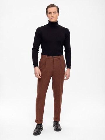 Regular Pantalon Antioch en marron