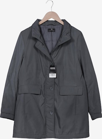 Peter Hahn Mantel L in Grau: Vorderseite