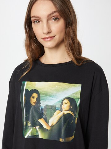 KENDALL + KYLIE Shirt in Schwarz