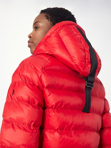 Veste outdoor PEAK PERFORMANCE en rouge