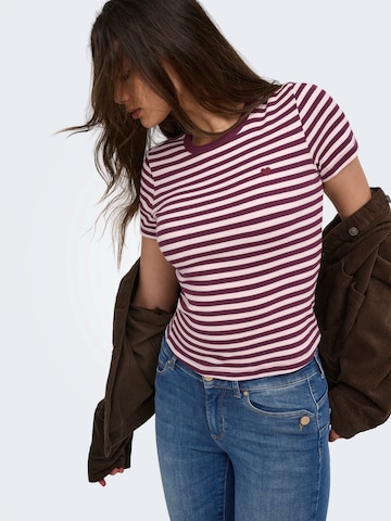 ONLY - Camiseta 'ONLVAL' en lila