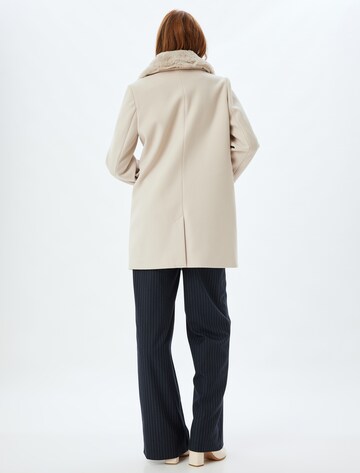 Koton Tussenmantel in Beige
