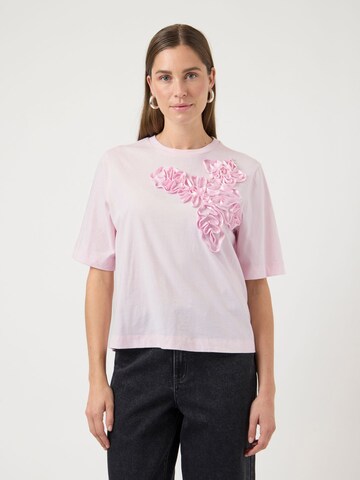T-shirt 'YASVisely' YAS en rose : devant