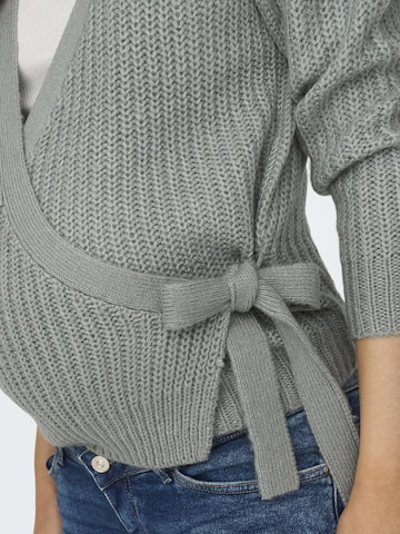 Only Maternity Strickjacke 'Breda' in Grün