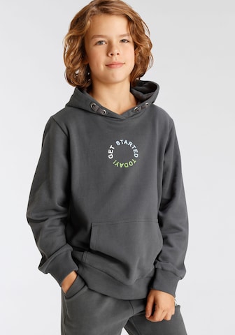 Kidsworld Sweatshirt in Grey: front