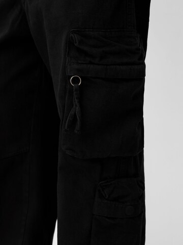 Loosefit Pantalon cargo Bershka en noir