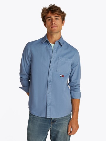 Tommy Jeans Regular Fit Hemd in Blau: Vorderseite