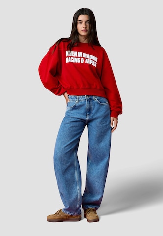 Red Bull Racing x Pepe Jeans - Sudadera 'Racing & Tapas' en rojo