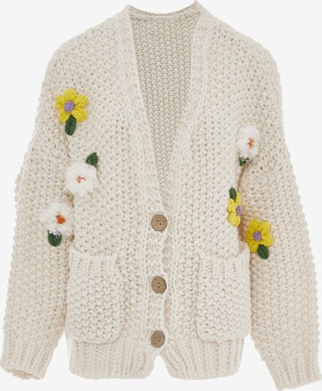 ebeeza Knit Cardigan in White: front