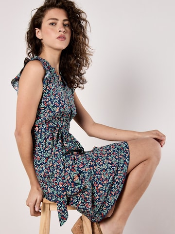 Robe ' ' Apricot en bleu