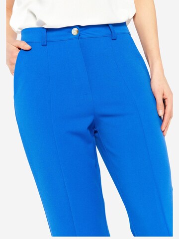 Regular Pantalon à plis LolaLiza en bleu