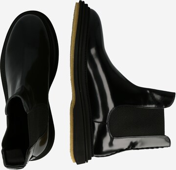 The Antipode Chelsea boots 'VICTOR' in Black