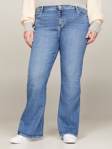 Tommy Hilfiger Curve Bootcut Jeans in Blauw: voorkant