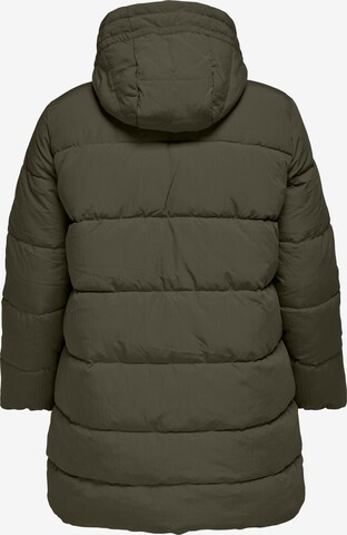 Manteau d’hiver 'Dolly' ONLY Carmakoma en vert