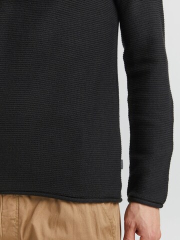 !Solid Sweater in Black