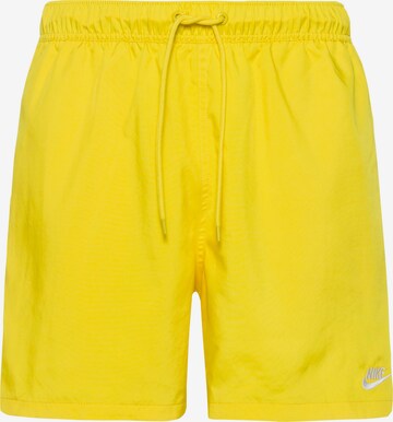 Nike Sportswear Regular Broek in Geel: voorkant