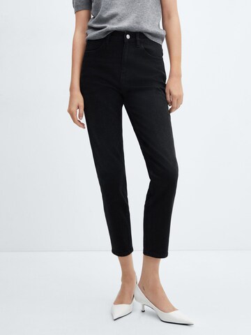 MANGO Tapered Jeans in Black: front