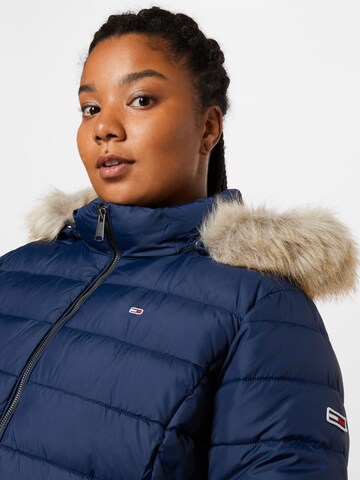 Tommy Jeans Curve - Casaco de inverno em azul