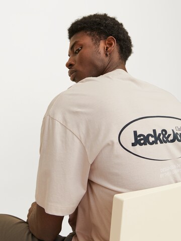 JACK & JONES Koszulka 'JJEBradley' w kolorze beżowy