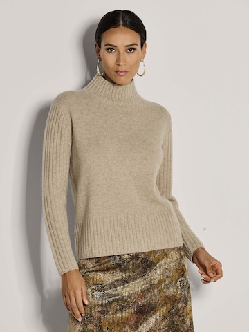 MADELEINE Trui in Beige: voorkant