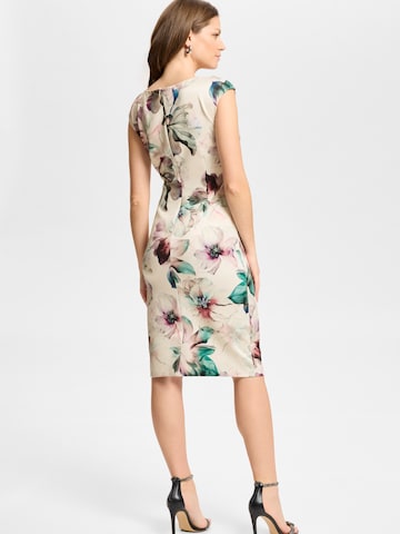 SWING Dress in Beige
