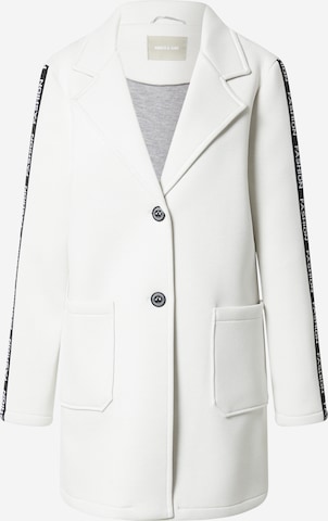 Amber & June Ανοιξιάτικο και φθινοπωρινό παλτό σε λευκό: μπροστά