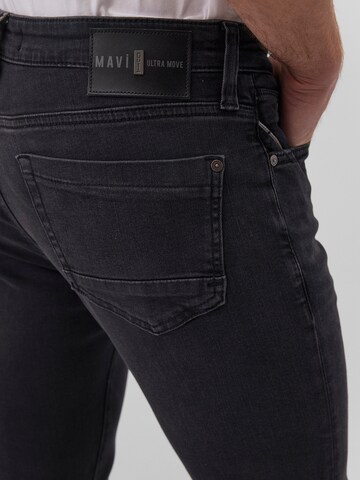 Mavi Skinny Jeans 'James' in Grau
