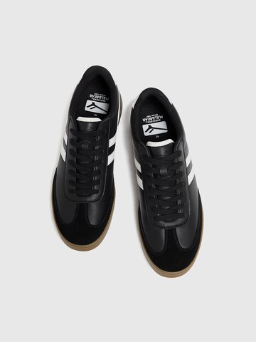 Pull&Bear Platform trainers in Black