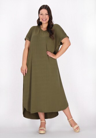 Usha Dress in Green: front