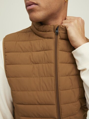 JACK & JONES Vest in Brown