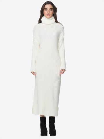 Elara Kleid in Weiß: Vorderseite