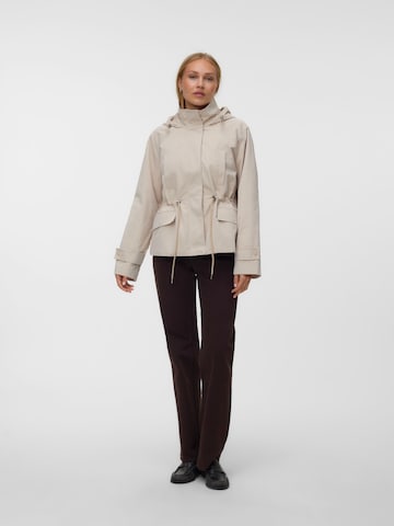 VERO MODA Přechodová parka – béžová