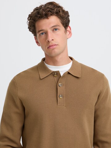 Casual Friday - Jersey 'CFAbel' en marrón