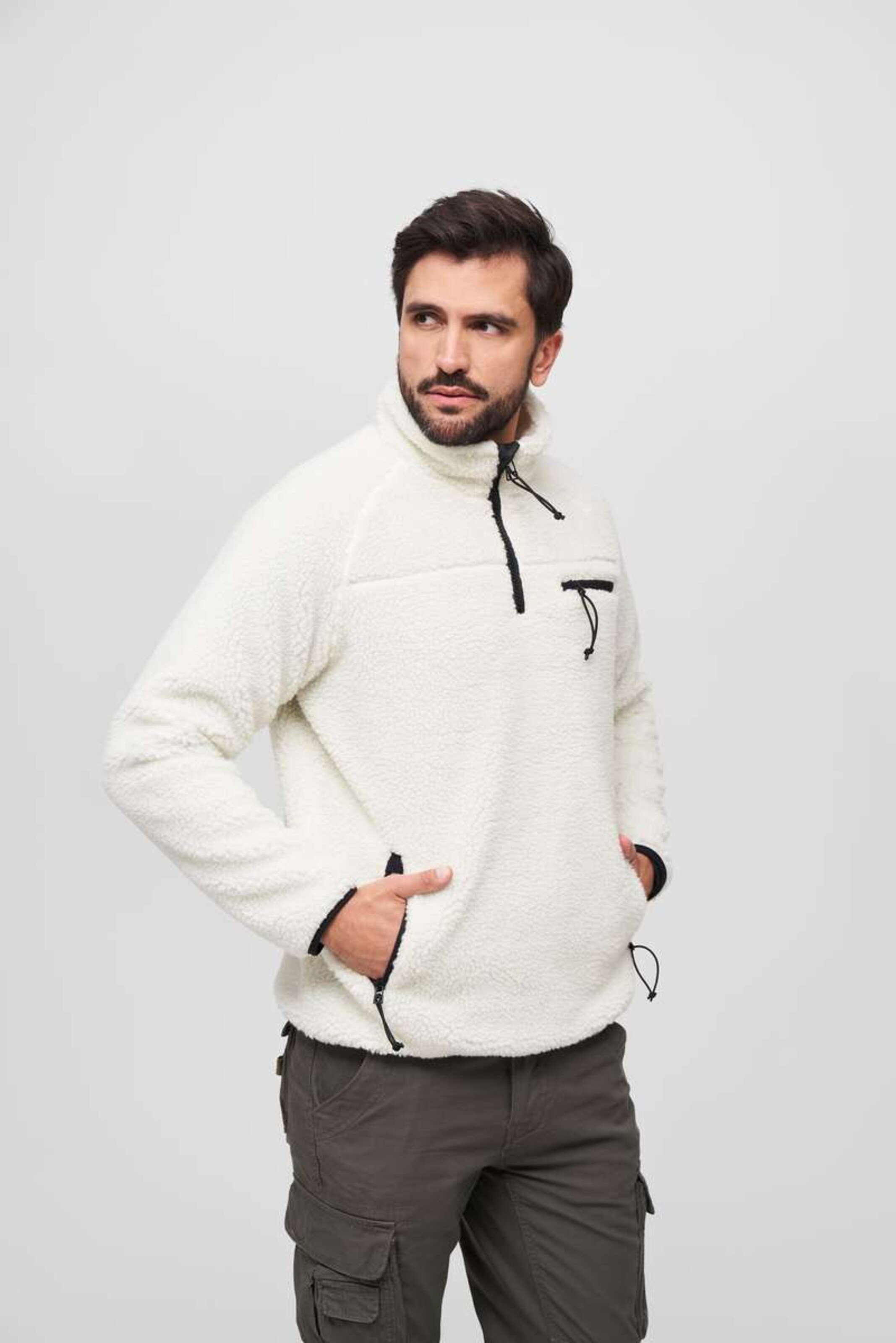 Pull-over Brandit en blanc