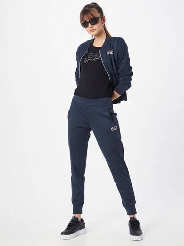EA7 Emporio Armani Tepláková souprava – modrá