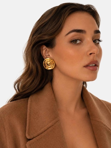 RteRme Náušnice 'Flowing Light Gold Earrings' – zlatá