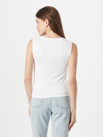 GAP - Top em branco