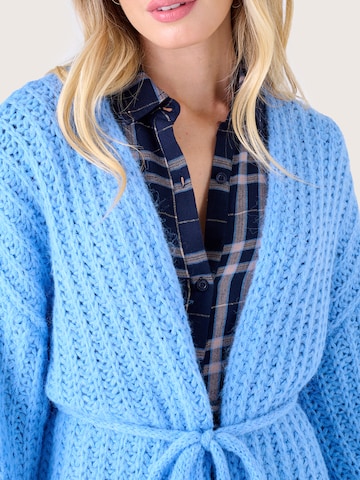 Camomilla Strickjacke 'Creta' in Blau