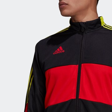 ADIDAS SPORTSWEAR Regular Trainingsjacke 'Tiro' in Schwarz