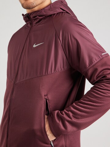 NIKE Спортивная куртка 'Sphere Miler' в Красный