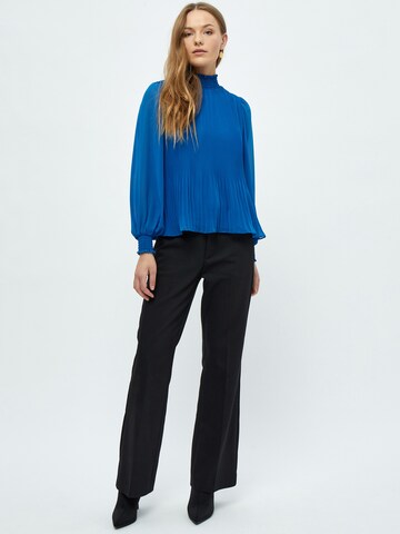 minus Bluzka 'Mia' w kolorze niebieski