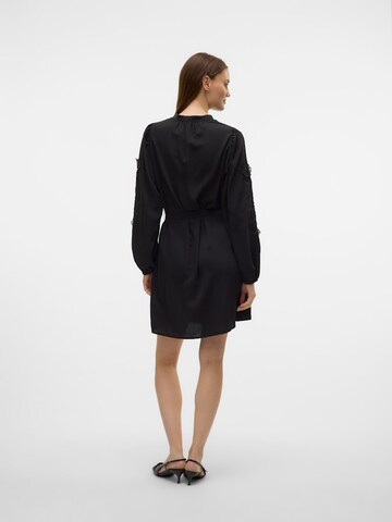 VERO MODA Ruha 'VMJOSEFINE' - fekete
