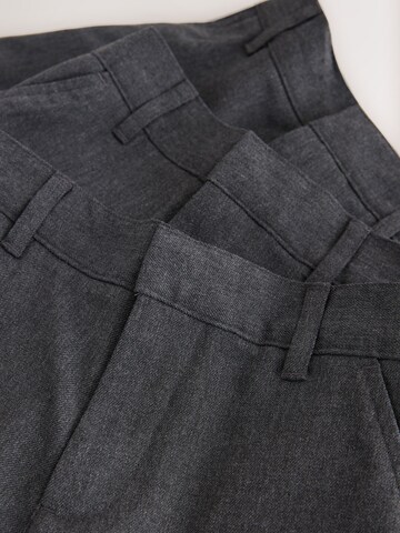 CLARKS Normalny krój Spodnie w kolorze szary