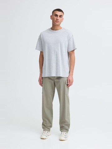 !Solid Regular Cargohose ' SDMohan Stretch ' in Grün